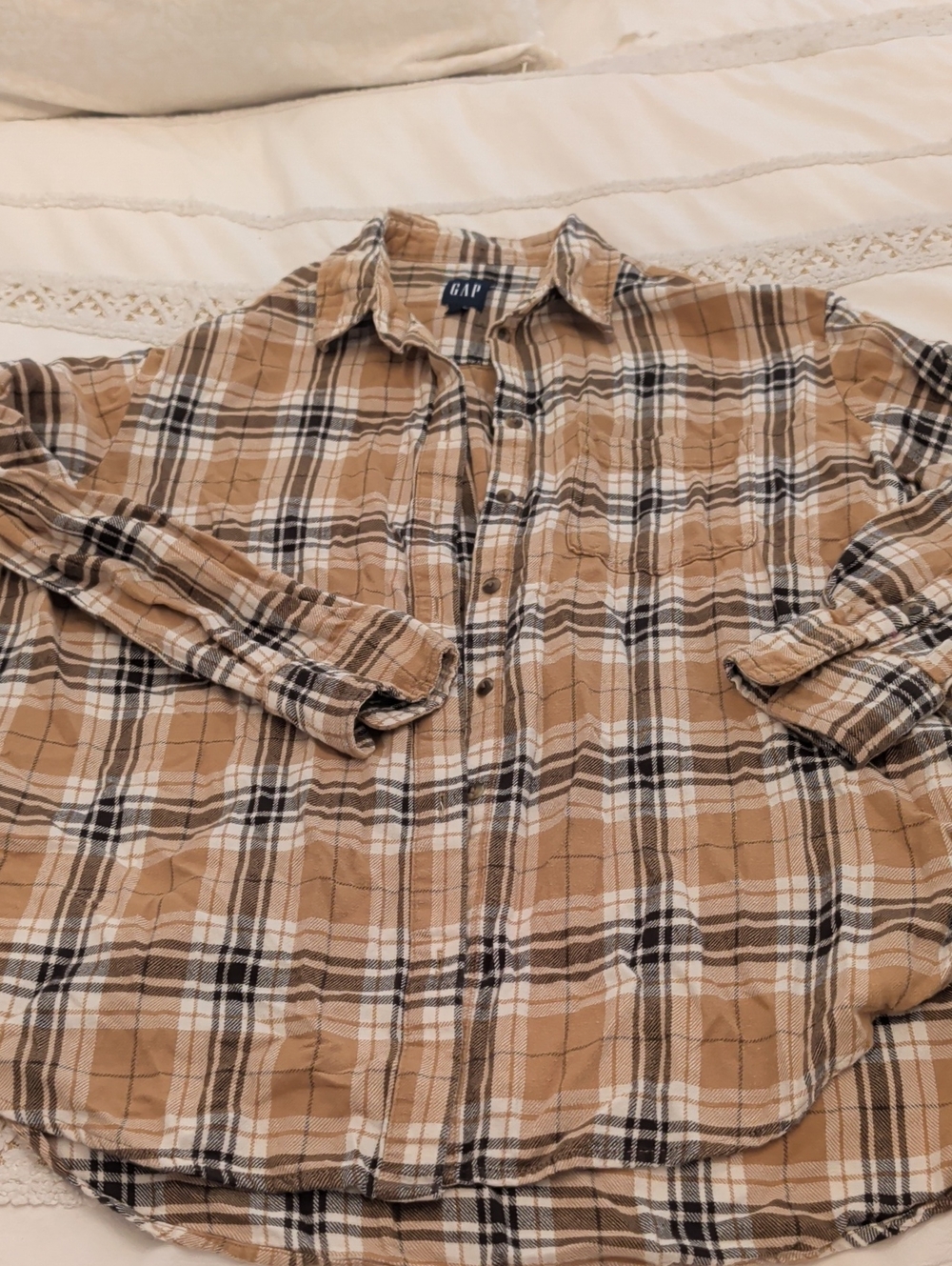 GAP Men's Beige Plaid Button-Down Shirt